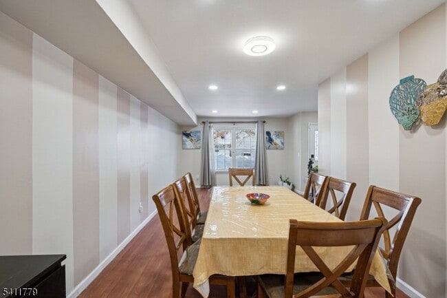 Building Photo - 371 Hawkshead Way