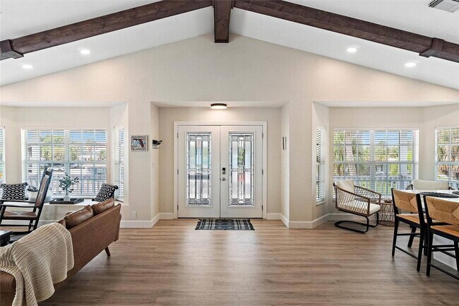 Building Photo - FURNISHED AVAILABLE JANUARY 2026. Beach Re...