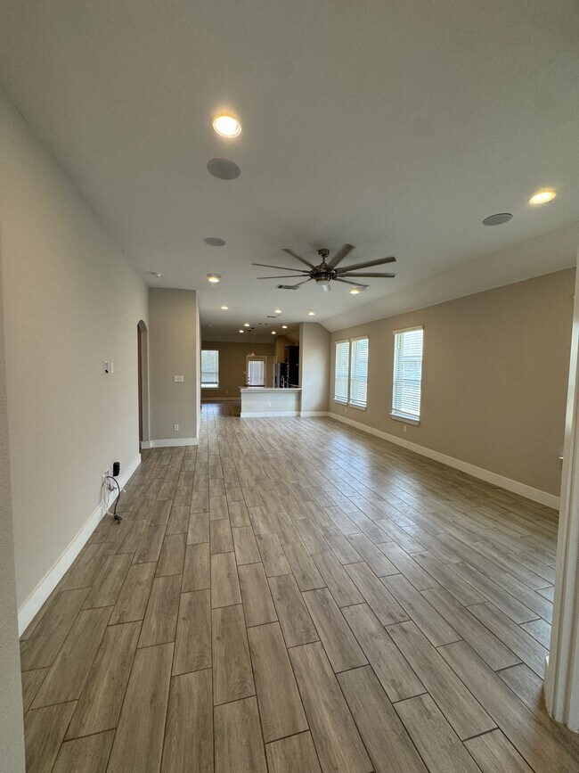 Building Photo - 14419 Rifleman Rd