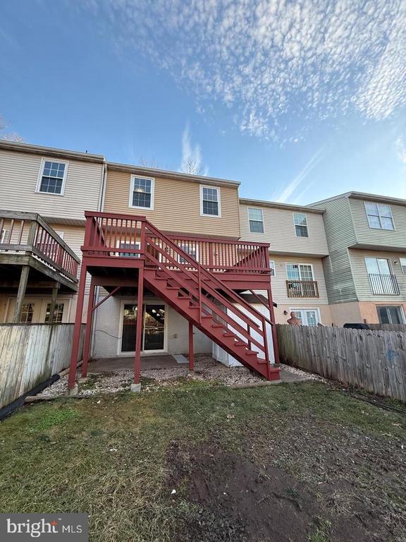 Building Photo - 1123 Keswick Pl