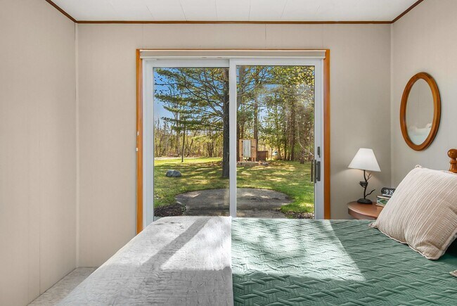 Building Photo - 2120 Walleye Ln