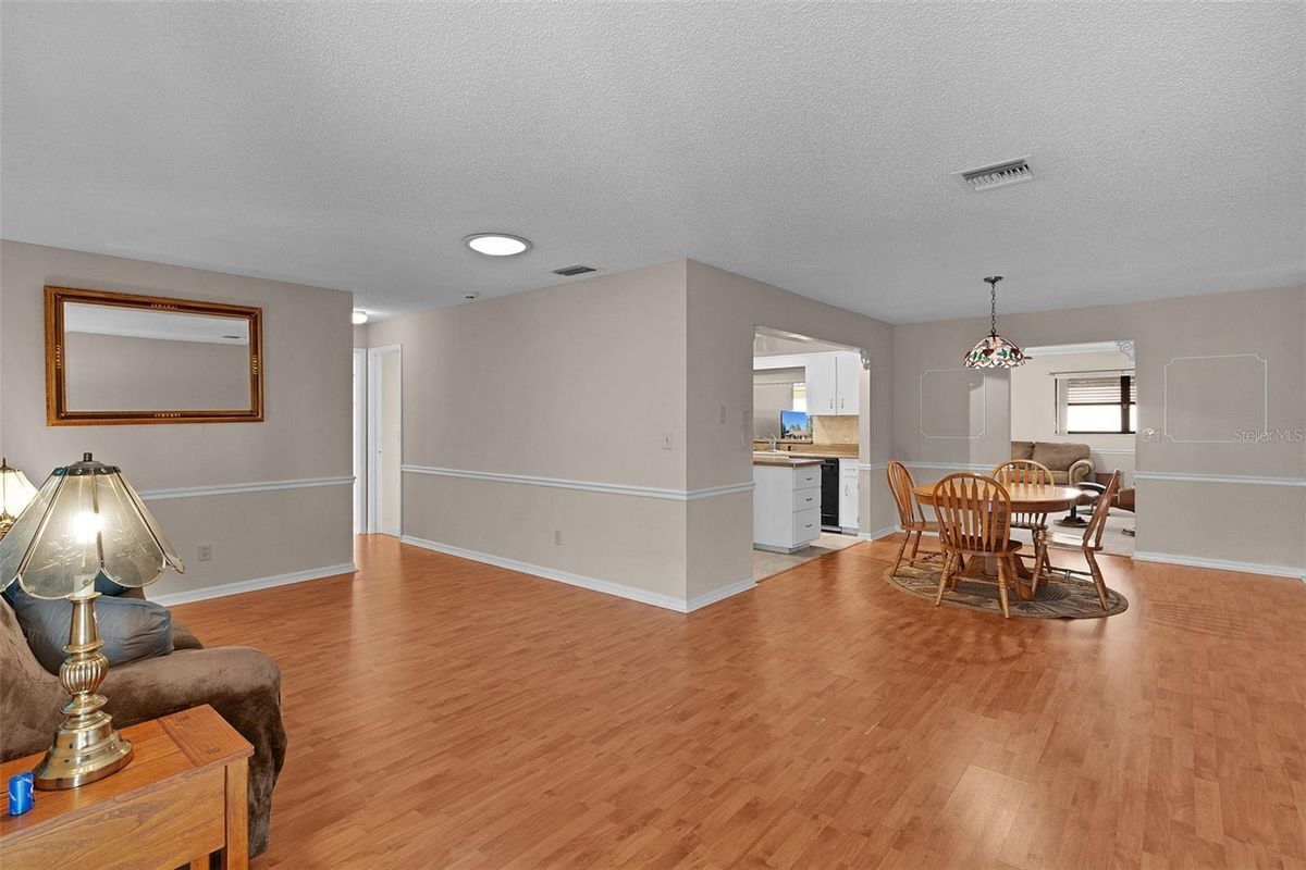 Building Photo - 602 fourth avenue