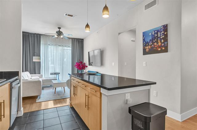 Building Photo - 4414 Cedar Springs Rd