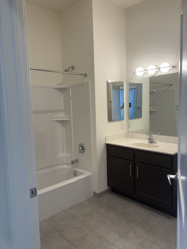 Building Photo - Gerard's Riverview