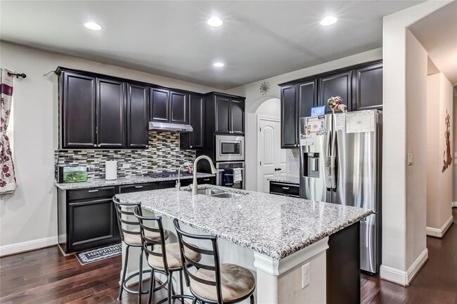 Building Photo - 4424 Casa Robles Dr
