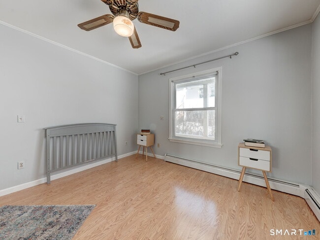 Building Photo - 176 New Litchfield St