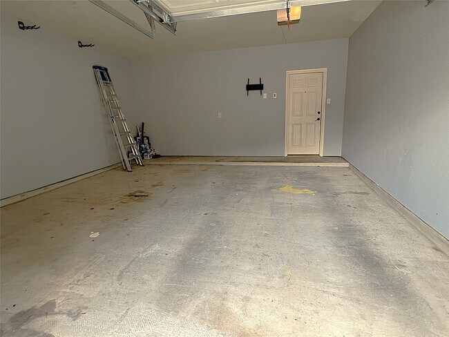 Building Photo - 12919 Cascadia Knoll Ct
