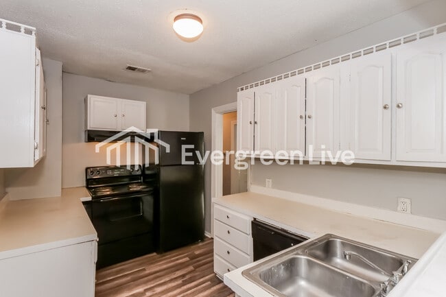 Building Photo - 6423 Patmore Rd