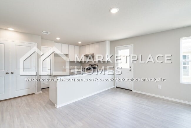 Building Photo - 9708 Littleton Grist