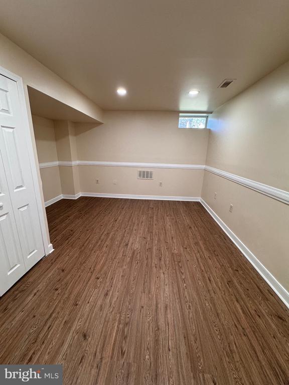 Building Photo - 14789 Edison Ct