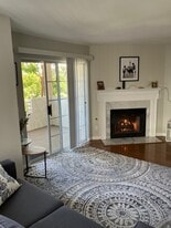 Building Photo - 2623 Antonio Dr