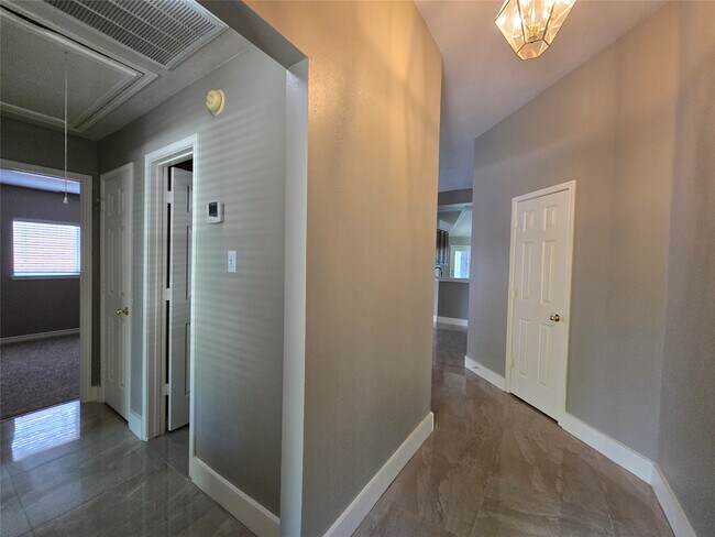 Building Photo - 159 S Delta Mill Cir