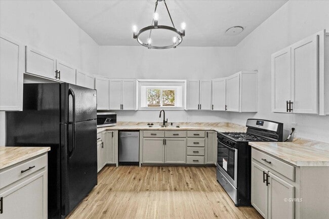 Building Photo - 2595 S Montierth Ln