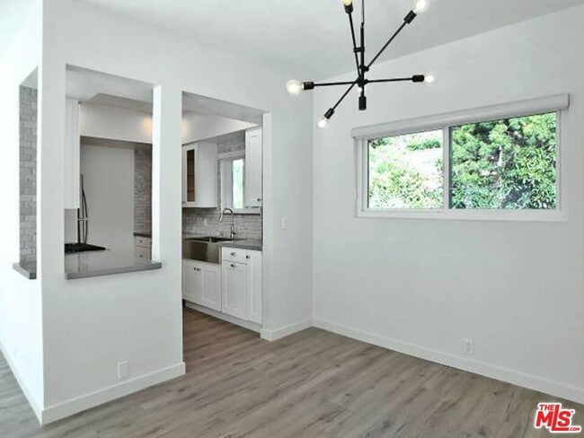 Building Photo - 1900 Silver Lake Blvd