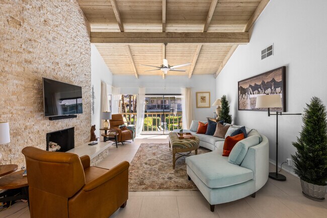 Building Photo - 46642 Arapahoe Cir