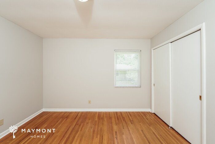 Building Photo - 455 5th Ave SW