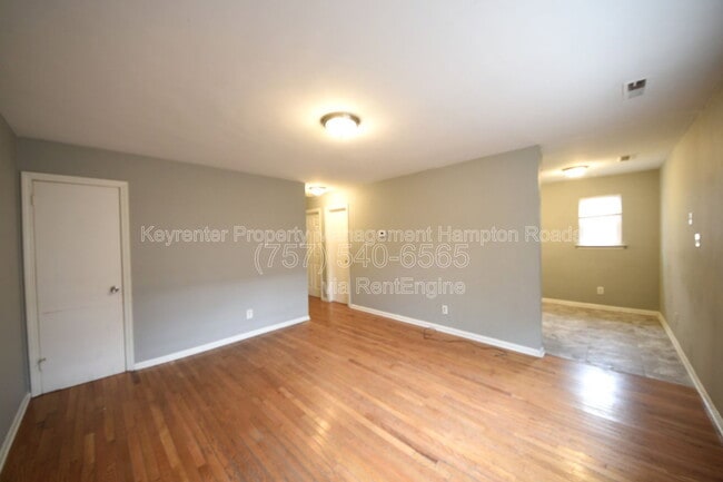 Building Photo - 6252 Edward St