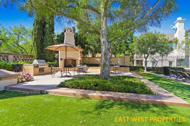 Building Photo - 42 Burlingame