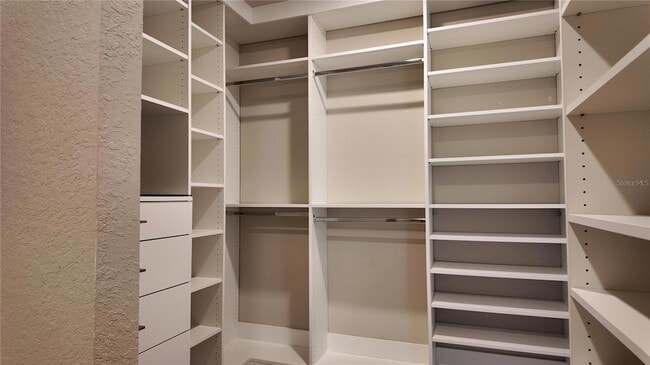 Building Photo - 445 Silverbell Trl