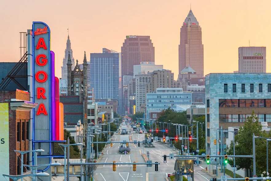 Building Photo - 5000 Euclid Ave