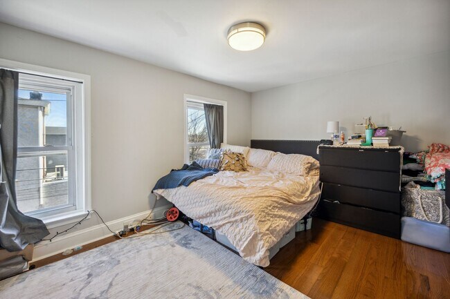 Building Photo - Updated 3-bedroom, 1.5-bath home with a garage in the borough of West Chester!