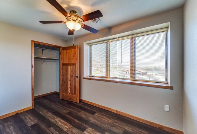 Interior Photo - Sunset Place Apartments