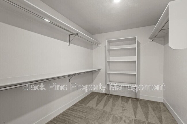 Building Photo - 11130 Aspen Hl Dr