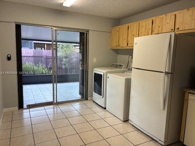 Building Photo - 10360 W Cypress Ct