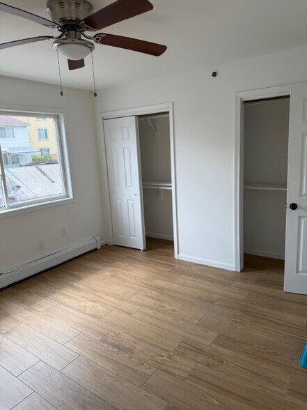 master bedroom closets - 16A Sylva Ln