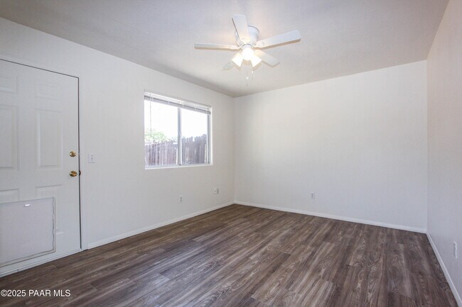 Building Photo - 7100 Spouse Dr
