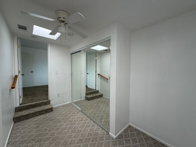 Building Photo - NEW LISTING!! 3 Bedroom 1.5 Bathroom House with Huge Yard, Central Heat & Air!