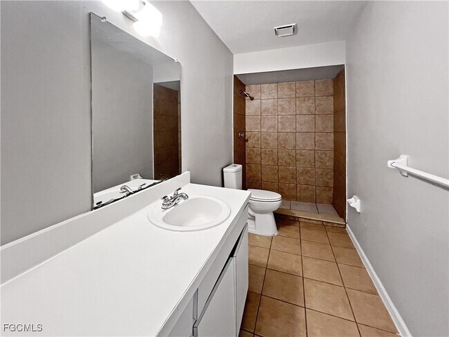 Building Photo - 17586 Cypress Point Rd