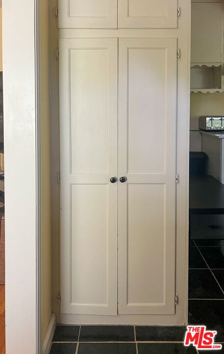 Building Photo - 14135 Hatteras St