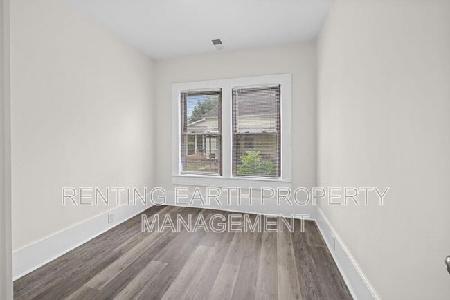 Building Photo - 2608 Avenue G