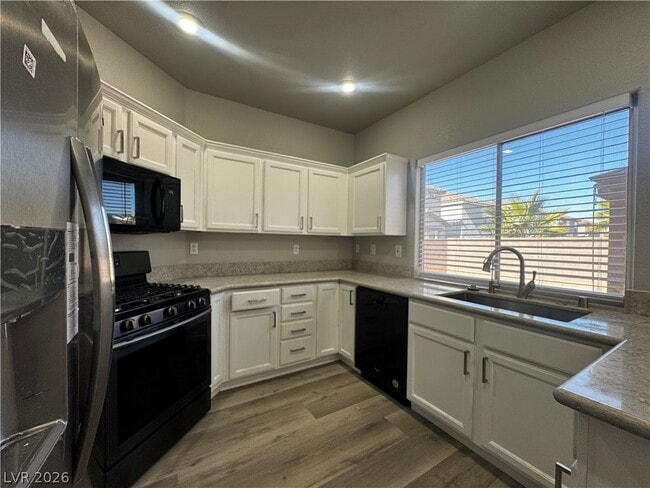 Building Photo - 7232 Deer View Ct