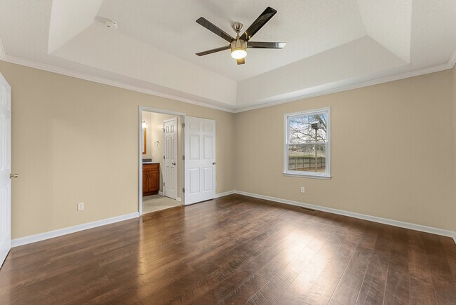 Building Photo - 103 Springview Ln