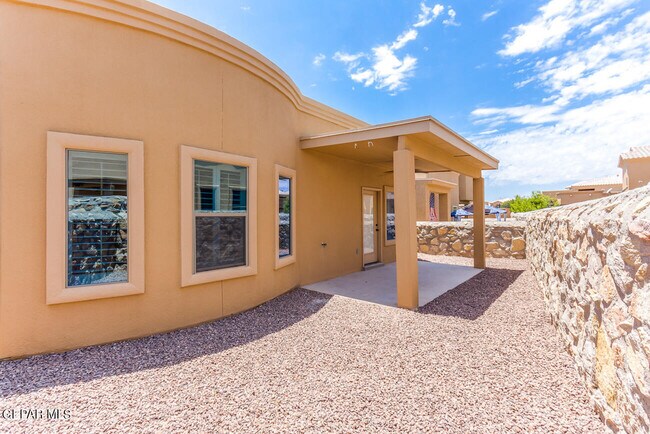 Building Photo - 11673 Sugar Bay Way