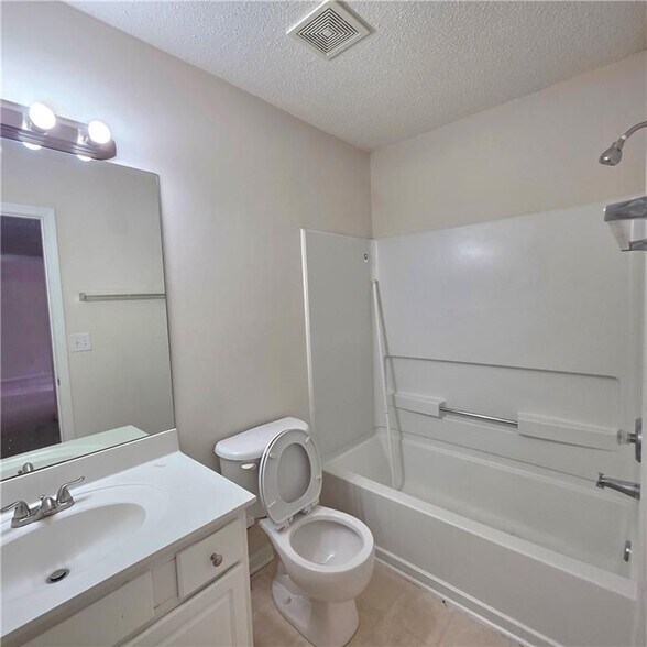 Building Photo - 2412 Elkhorn Ter