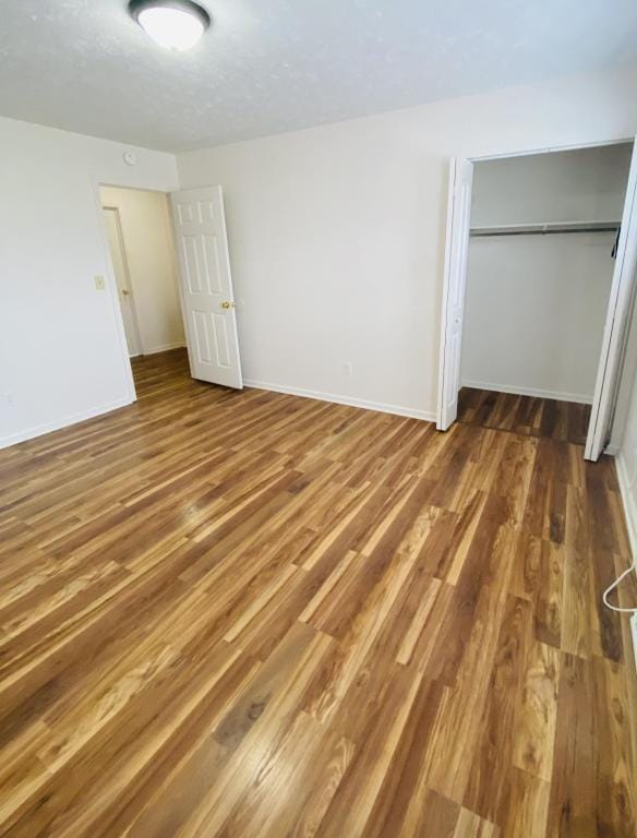 Building Photo - 978 Villa Dr