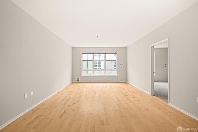 Building Photo - 821 Folsom St