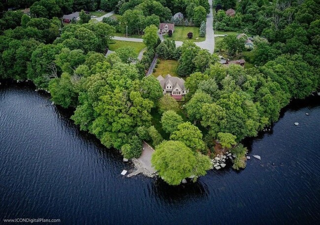 Primary Photo - 67 Lake Side Dr