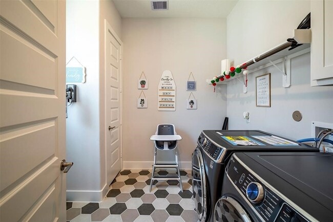 Building Photo - 244 Summer Sunrise Dr