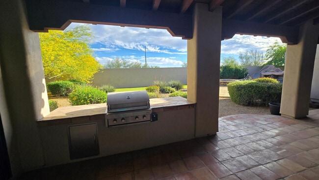 Building Photo - 4485 E Quail Brush Rd