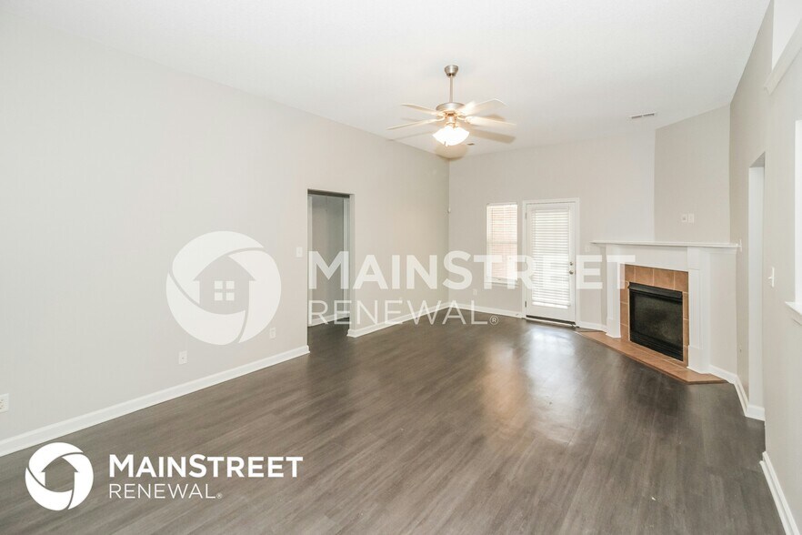 Building Photo - 9135 Tremont Dr