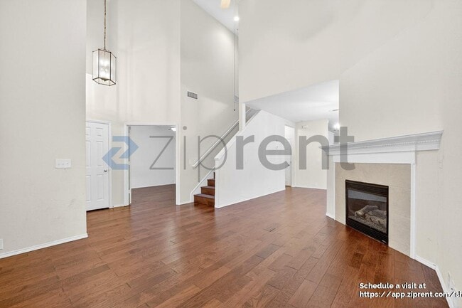 Building Photo - 11272 Chaucer Dr