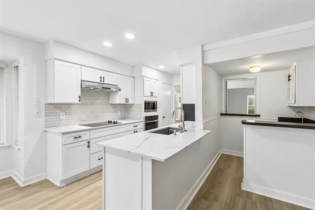 Building Photo - 1801 Hanover Dr