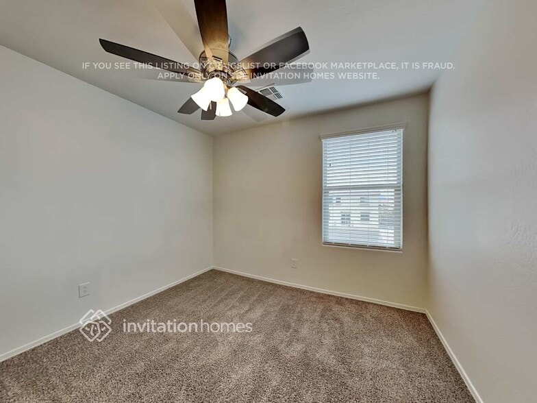 Building Photo - 18190 W Ida Ln