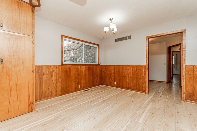 Building Photo - Please View 3D Virtual Walk-Through Before...