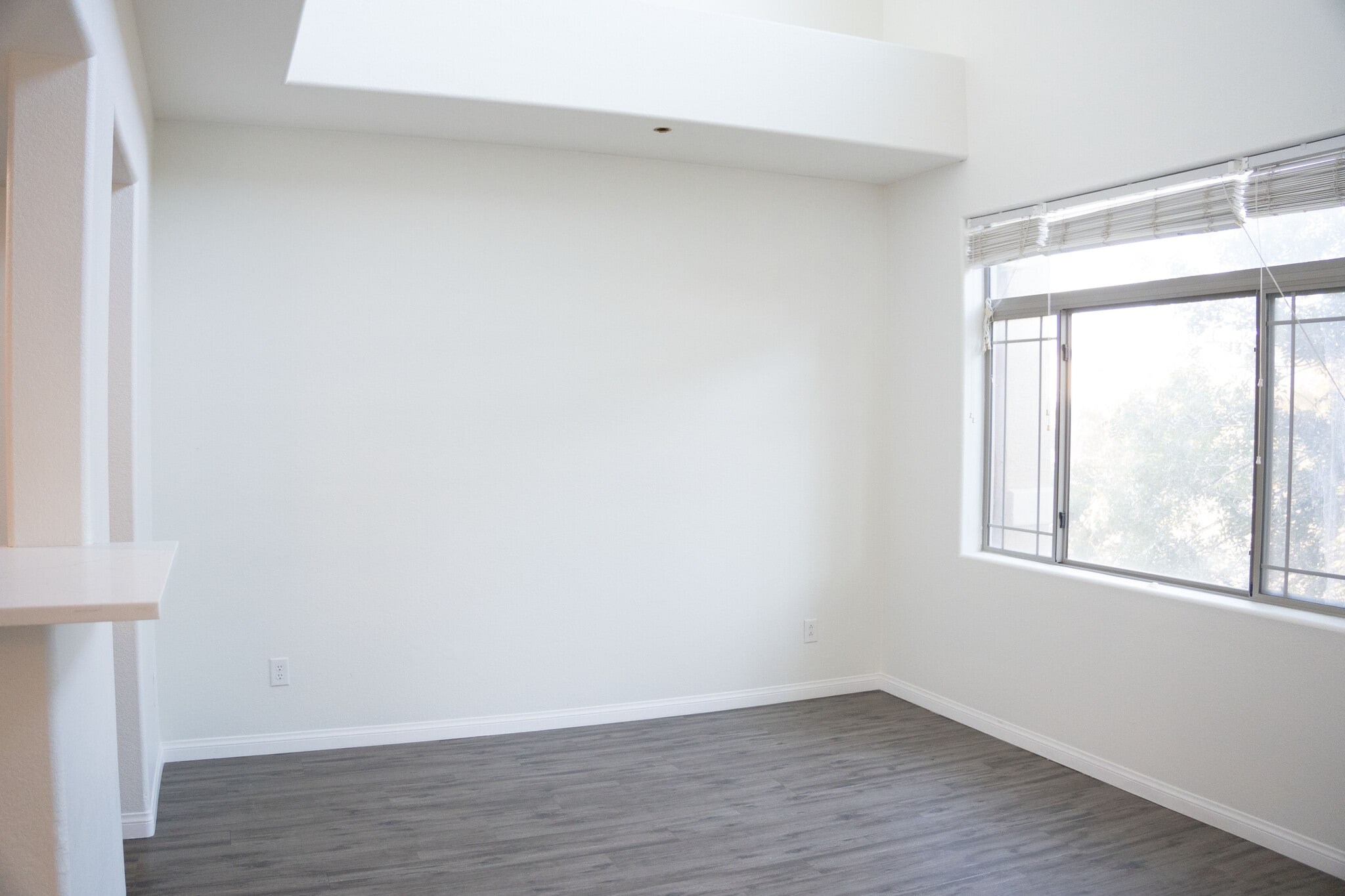 Building Photo - 900 S 94th St