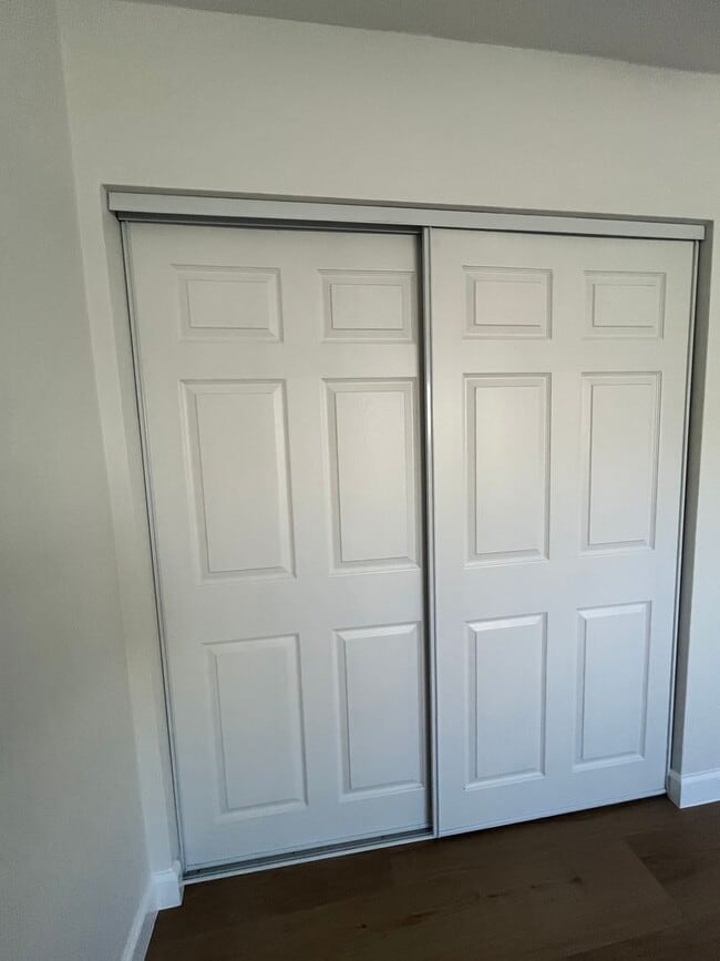 Building Photo - For Rent – Newly Remodeled 3 Bed / 2 Bath ...